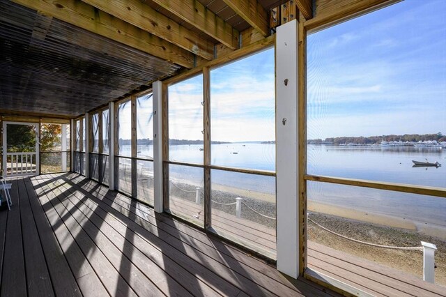 5 Oak Hill Rd, Wareham, MA 02571 - unfurnished sunroom featuring a water view