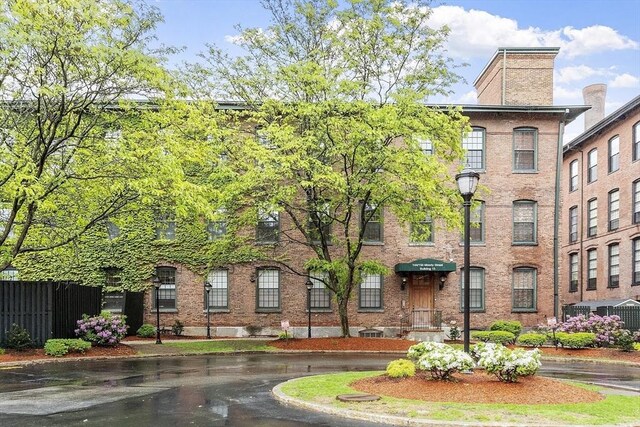 150 Moody St Unit 34, Waltham, MA 02453 - view of property