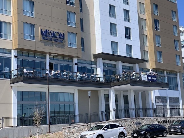 350 Revere Beach Blvd Unit 4P, Revere, MA 02151 - view of property