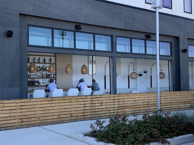 350 Revere Beach Blvd Unit 4P, Revere, MA 02151 - exterior space