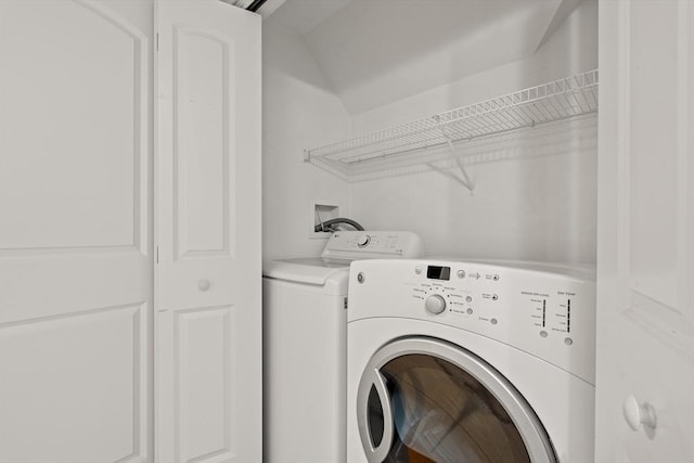 41 Winter Ln Unit 41, Tewksbury, MA 01876 - laundry room with washer and clothes dryer