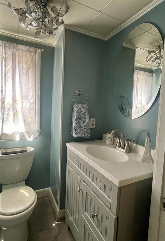 16 Douglas Ave, Beverly, MA 01915 - bathroom with vanity and crown molding