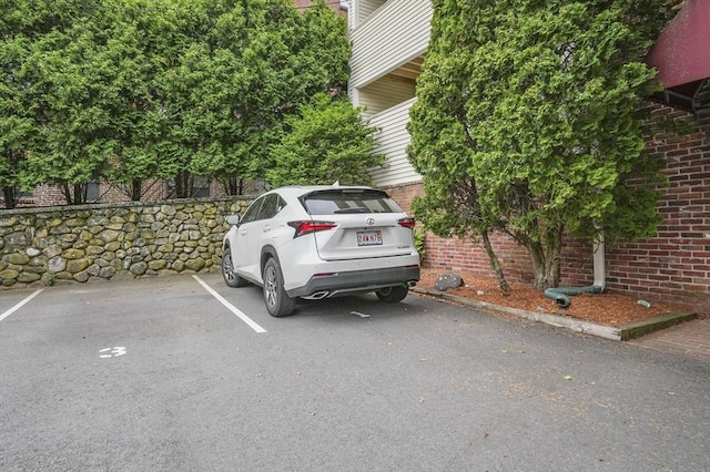 29 Vine St Unit 8, Winchester, MA 01890 - view of uncovered parking lot