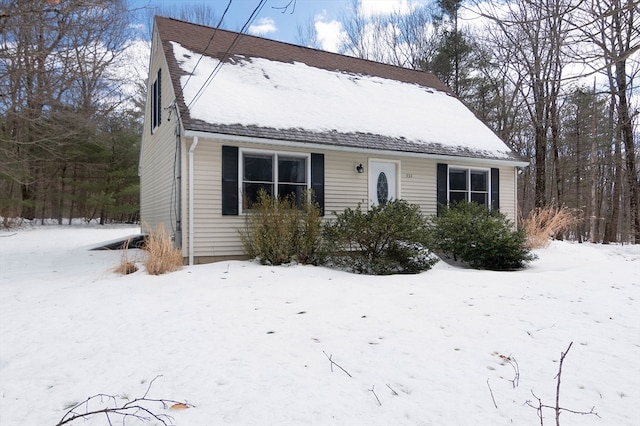 view of front of property