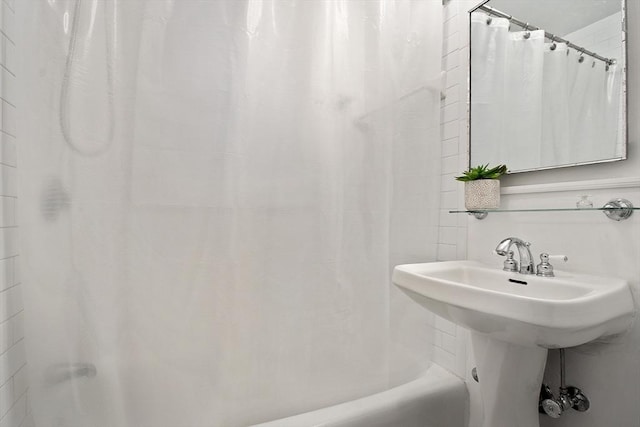 250 Beacon Unit 1B, Boston, MA 02116 - view of full bathroom