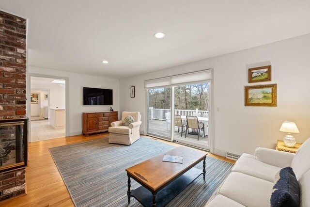 307 Riverview Dr, Chatham, MA 02633 - living room featuring recessed lighting, baseboards, visible vents, and light wood-type flooring