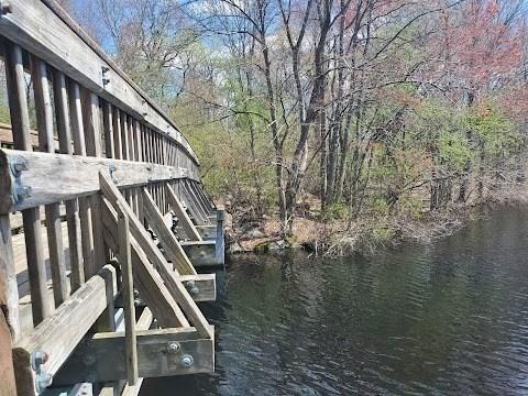 127 Sumner St, Milton, MA 02186 - dock with a water view