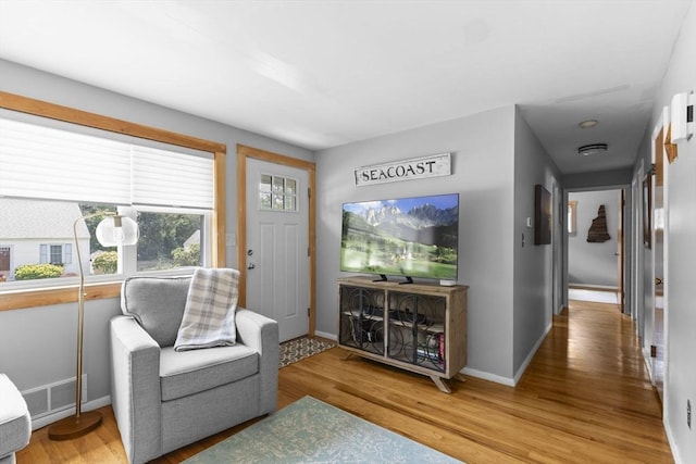 2 Wedgewood Rd, Dover, NH 03820 - sitting room featuring wood finished floors and baseboards