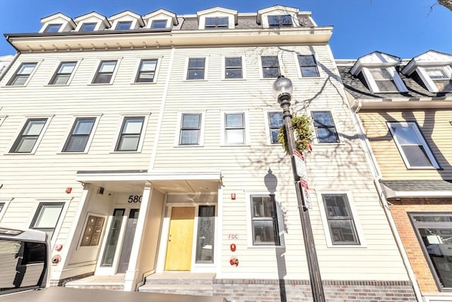 view of townhome / multi-family property