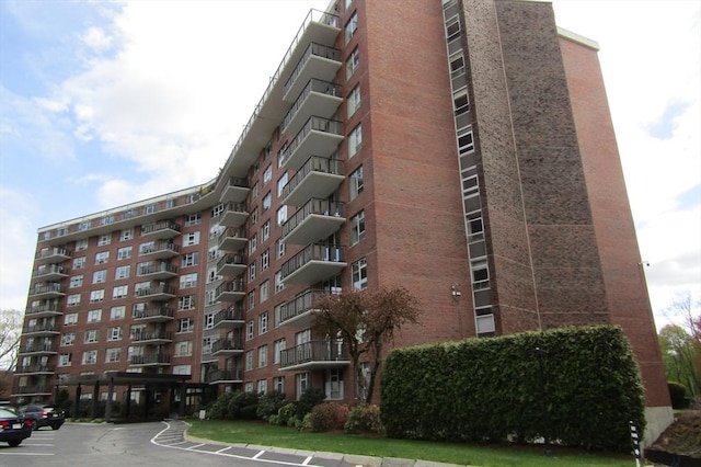 view of building exterior