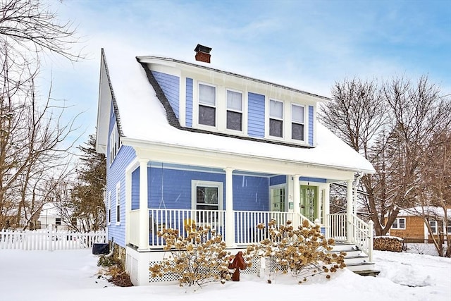 view of front of home with covered porch