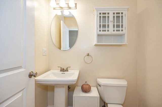 44 Sachem St, Waltham, MA 02451 - half bath with toilet