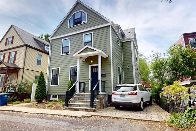 12 Lester Ter, Somerville, MA 02144 - view of traditional style home