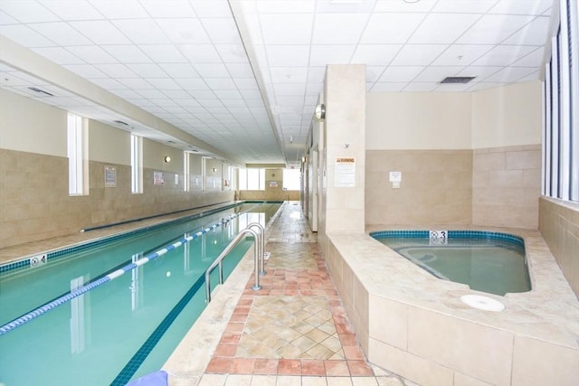 8-12 Museum Way Unit 1302, Cambridge, MA 02141 - view of indoor pool