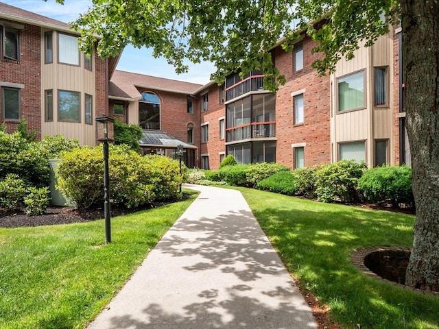 770 Salisbury Unit 302, Worcester, MA 01609 - view of property's community featuring a yard