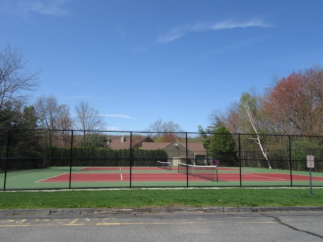 770 Salisbury Unit 302, Worcester, MA 01609 - view of tennis court