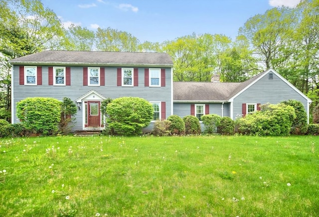 10 Eagle Rd, Winchendon, MA 01475 - colonial house with a front yard and a chimney