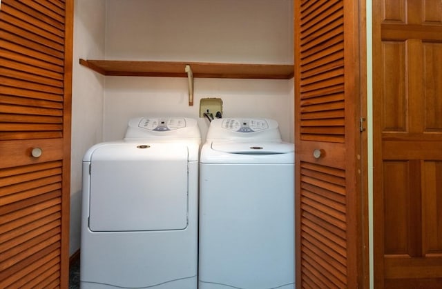 10 Eagle Rd, Winchendon, MA 01475 - washroom featuring independent washer and dryer