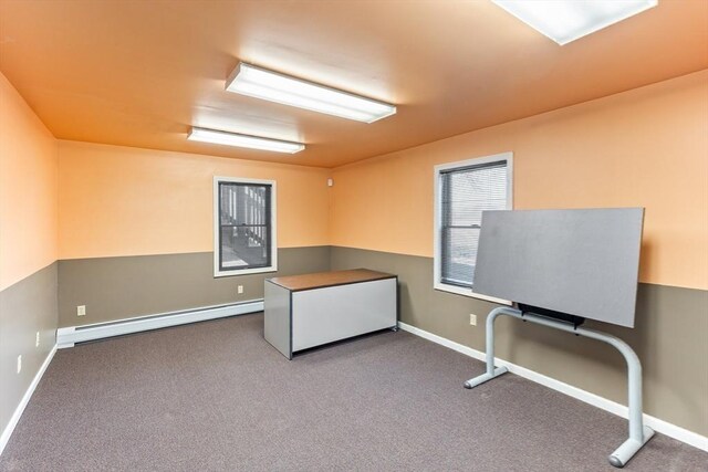 11 W St, Hadley, MA 01035