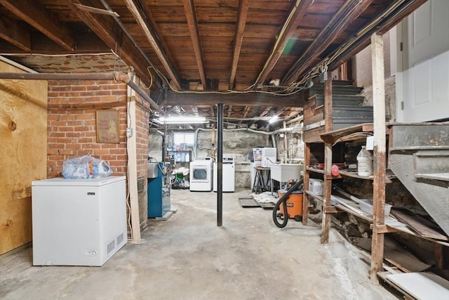5 Ellington Rd, Quincy, MA 02171 - below grade area with fridge and washing machine and clothes dryer