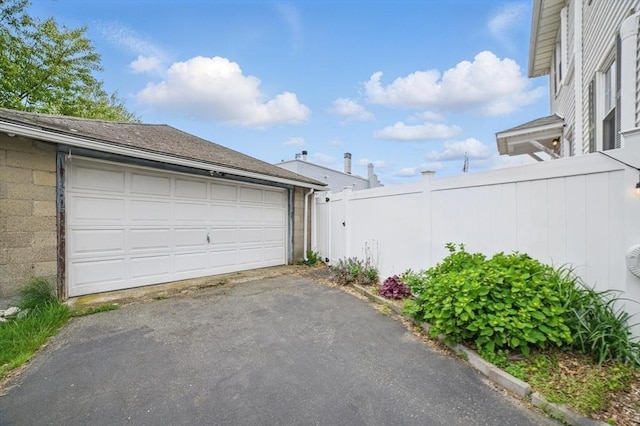 5 Ellington Rd, Quincy, MA 02171 - view of detached garage
