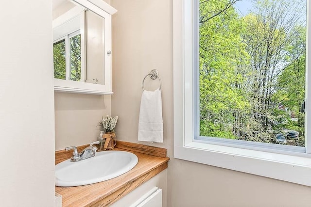 bathroom with vanity