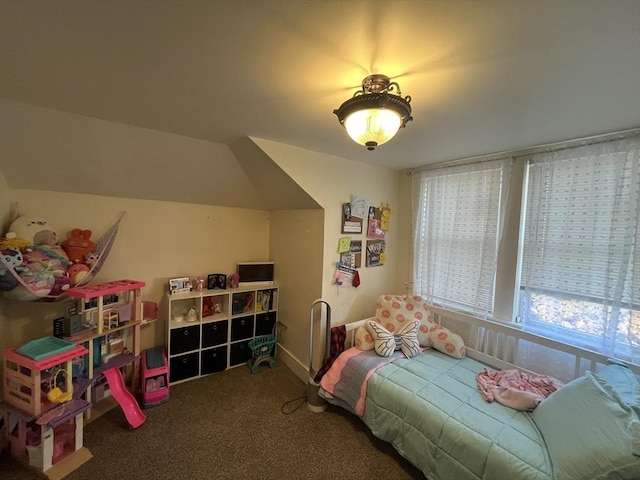 bedroom with carpet flooring