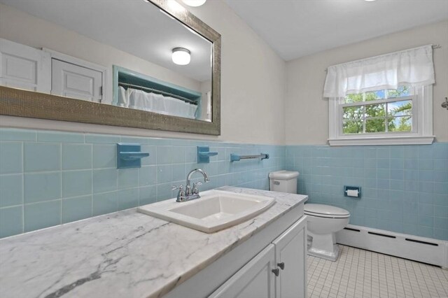 1372 Gardners Neck Rd, Swansea, MA 02777