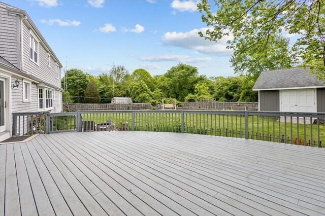 1372 Gardners Neck Rd, Swansea, MA 02777