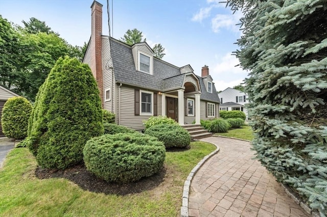35 Crest Rd, Lynnfield, MA 01940 - dutch colonial featuring a chimney and a shingled roof