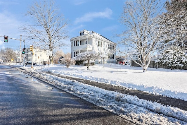 view of front of home