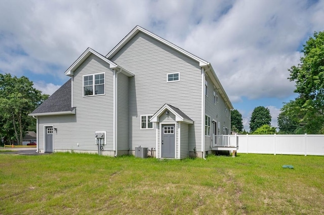 72 N Mast St Unit 1, Goffstown, NH 03045 - back of property
