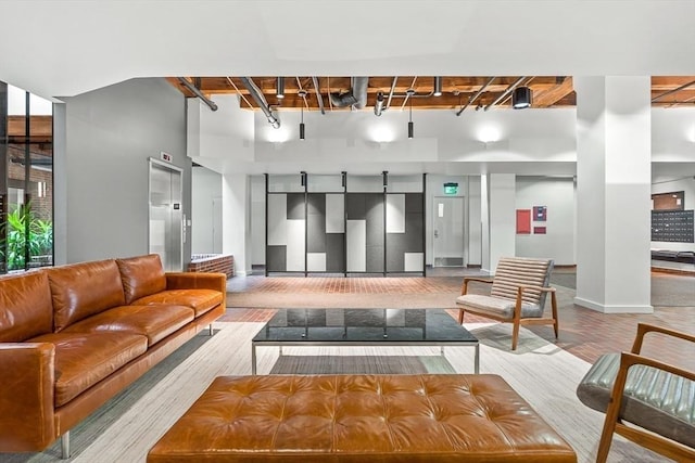 33 Sleeper St Unit 106, Boston, MA 02210 - view of building lobby