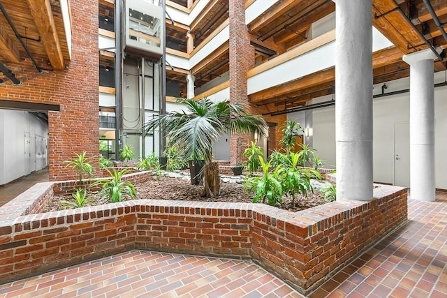 33 Sleeper St Unit 106, Boston, MA 02210 - view of building lobby