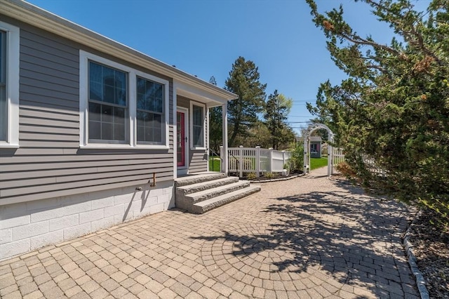 exterior space featuring fence