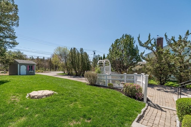 4 N Ridge Rd, Ipswich, MA 01938 - view of yard featuring an outbuilding and a shed