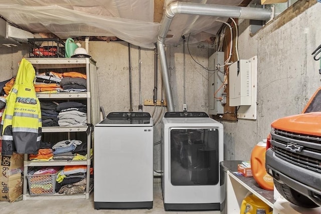 51 Fox Meadow Rd Unit A, Leominster, MA 01453 - laundry area featuring washing machine and clothes dryer