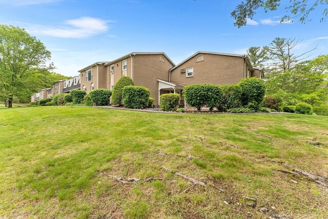 18 Cannongate Rd Unit 68, Tyngsborough, MA 01879 - view of green lawn