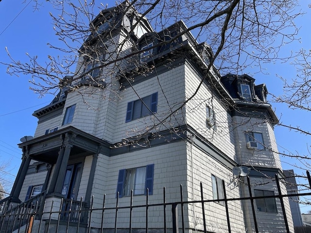 74 Newhall Unit 9, Lynn, MA 01902 - view of home's exterior
