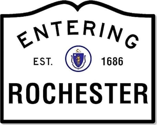 Listing photo 3 for 0 Snipatuit Rd, Rochester MA 02770