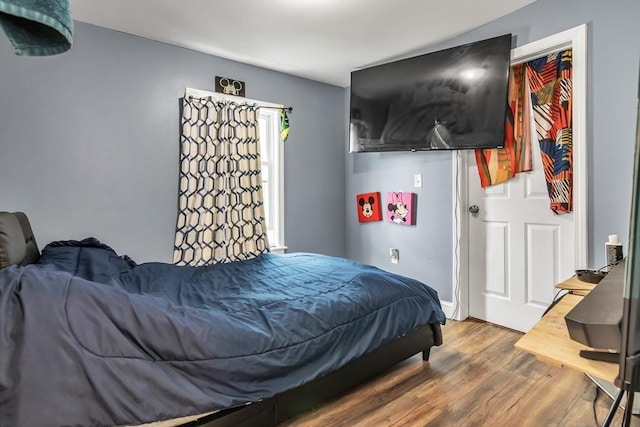 7 S Harlem St, Worcester, MA 01610 - bedroom featuring wood finished floors