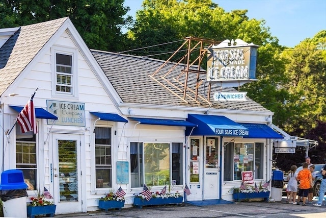 127 Short Beach Rd, Barnstable, MA 02632 - view of building exterior