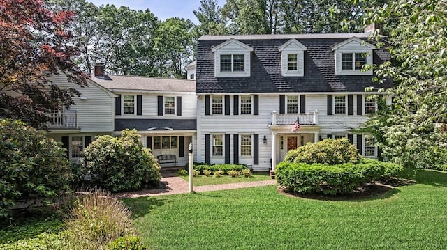 38 Lincoln Cir E, Andover, MA 01810 - view of front of property with a front yard