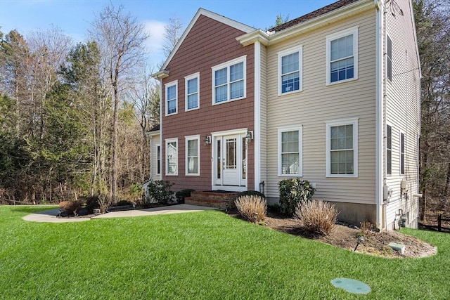 29 Regatta Dr, Attleboro, MA 02703 - view of front of house featuring a front yard