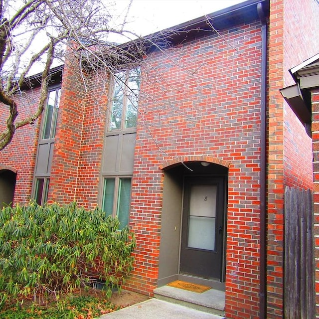 view of property entrance