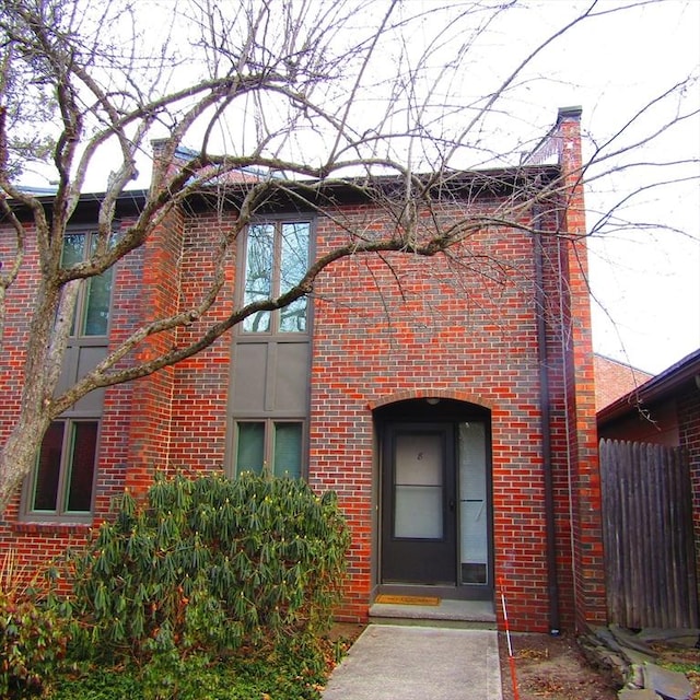 view of front of home