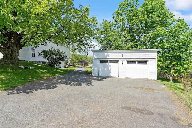 267 Pearl Hill Rd, Fitchburg, MA 01420 - view of detached garage