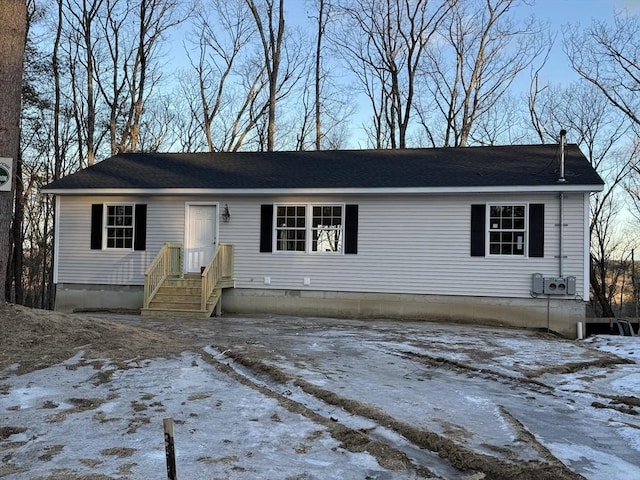 view of front of property