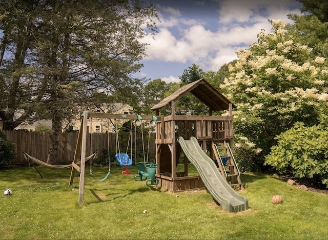 58 Lakeshore Ave, Beverly, MA 01915 - view of jungle gym