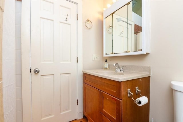 15 Dundee Rd, Quincy, MA 02171 - bathroom with vanity, toilet, and a shower with curtain
